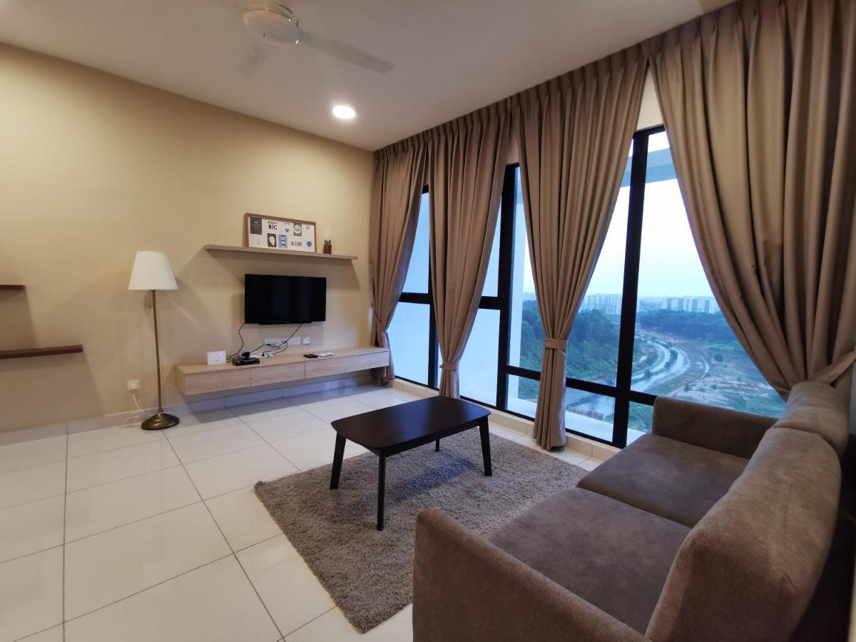 Mid Valley Southkey Mosaic Cozy At Apartment *