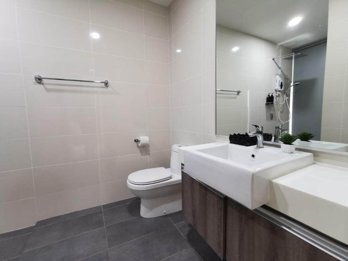 Mid Valley Southkey Mosaic Cozy At *