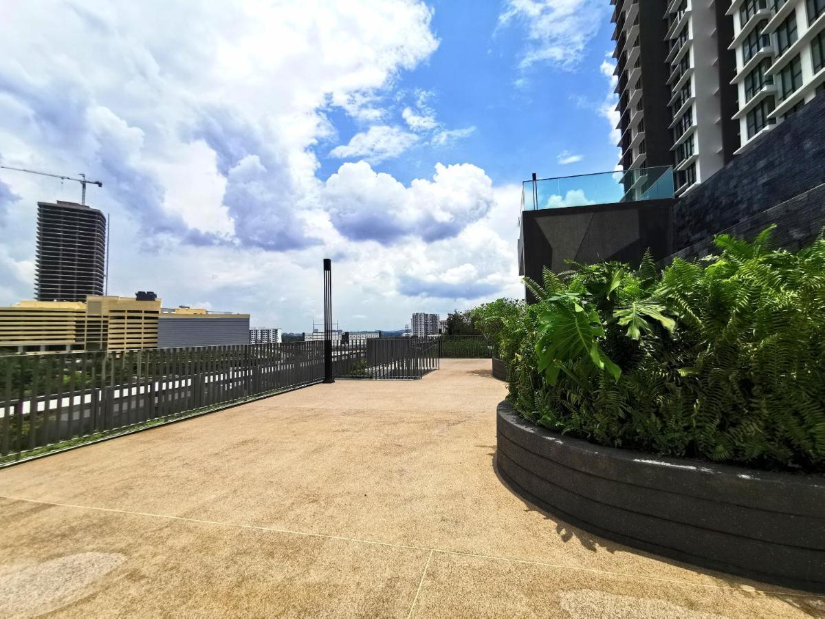 Mid Valley Southkey Mosaic Cozy At Apartemen