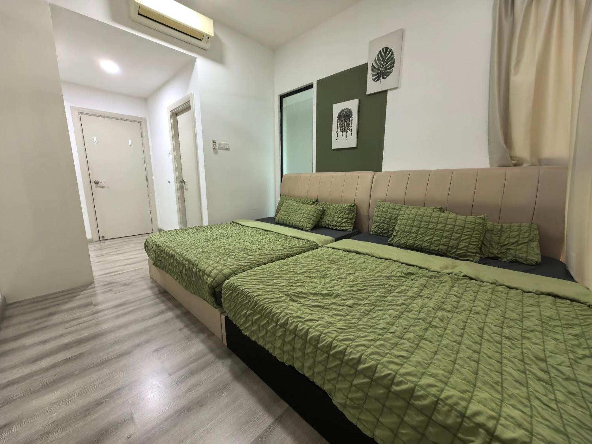 Mid Valley Southkey Mosaic Cozy At *